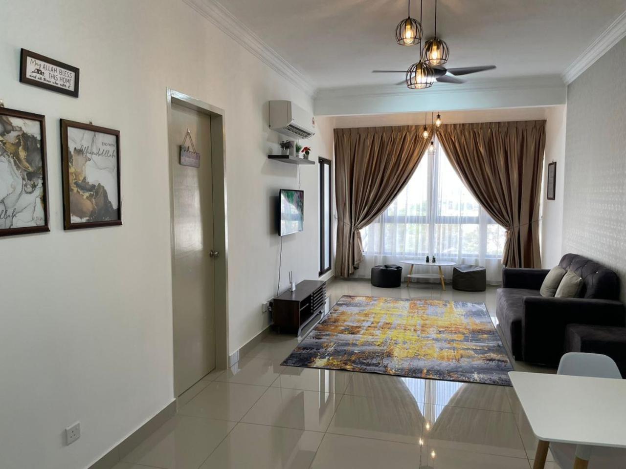Homestay Shah Rizki@Bali Resident Melaka-Muslim Friedly מראה חיצוני תמונה