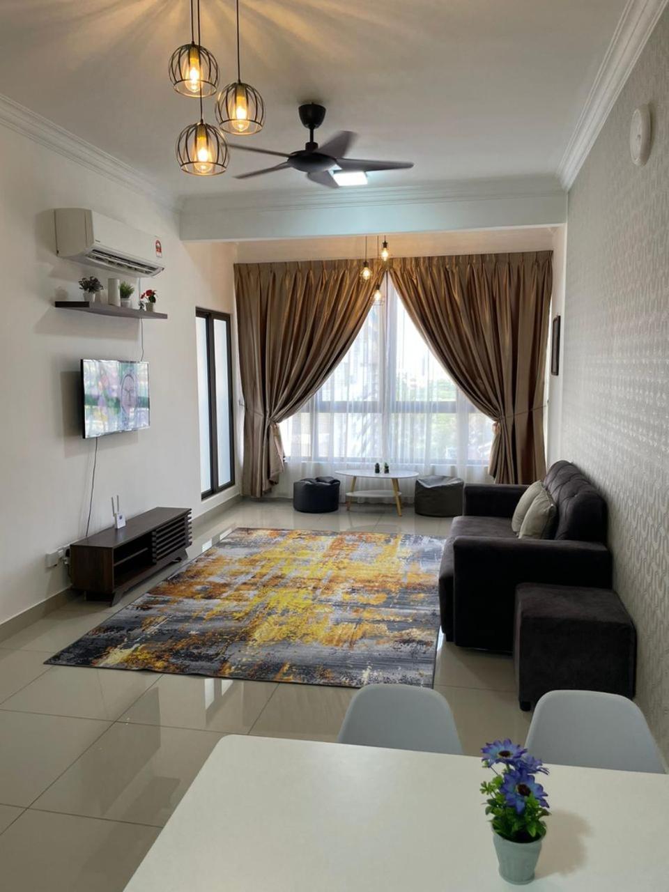 Homestay Shah Rizki@Bali Resident Melaka-Muslim Friedly מראה חיצוני תמונה