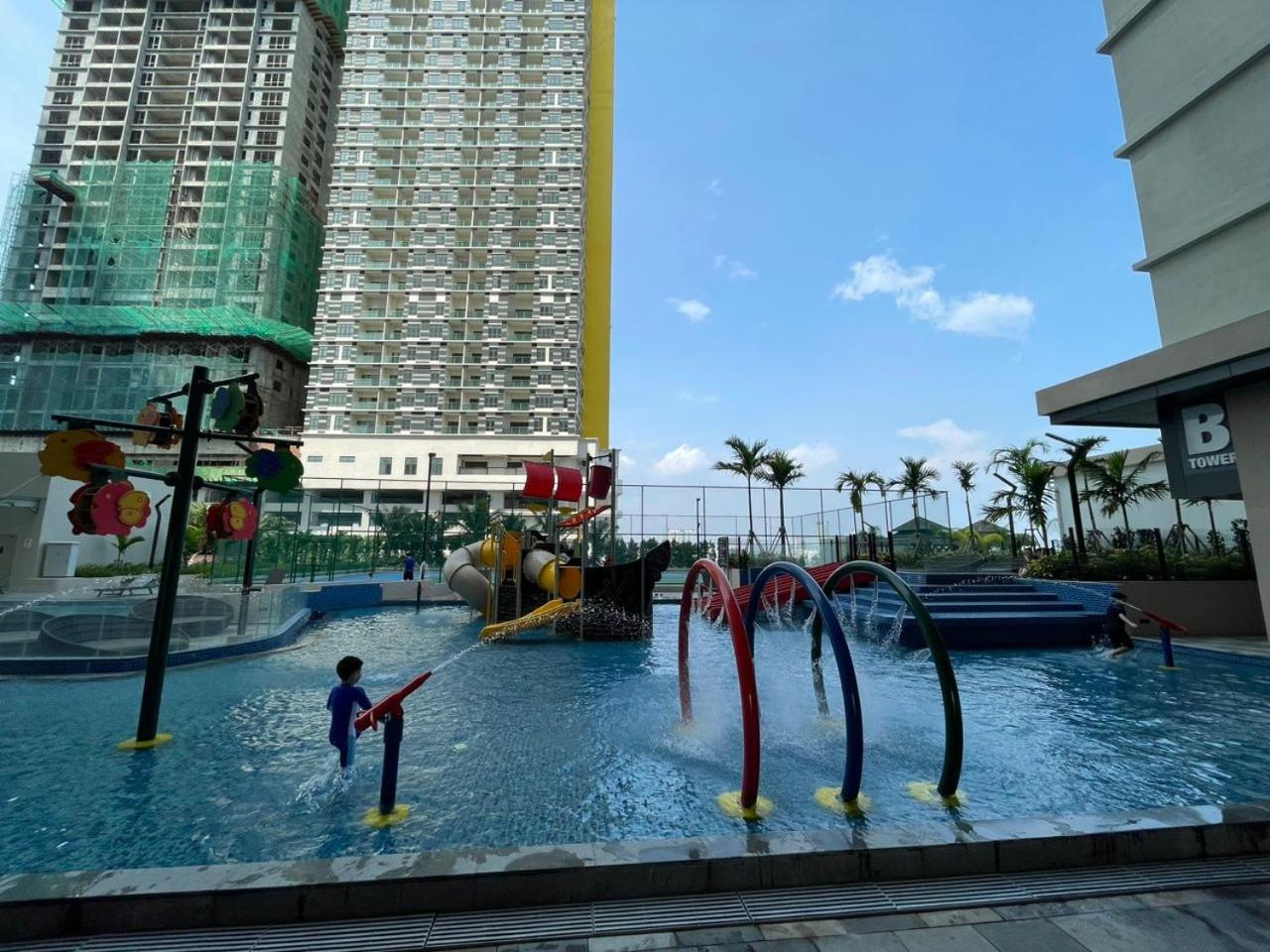 Homestay Shah Rizki@Bali Resident Melaka-Muslim Friedly מראה חיצוני תמונה